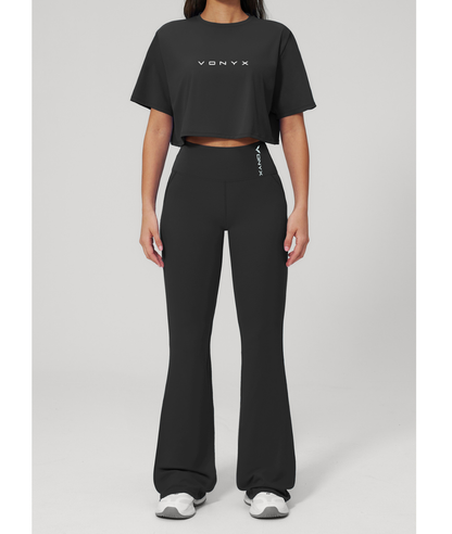 MOTION Crop Top Black
