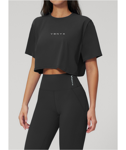 MOTION Crop Top Black